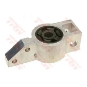 Сайлентблок переднего рычага задний правый