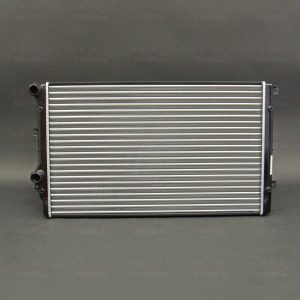 Радиатор основной