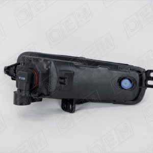 Фара противотуманная левая