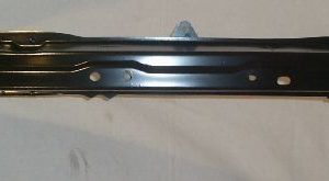 Усилитель переднего бампера