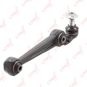 Рычаг передний нижний