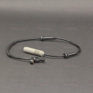 Датчик ABS передний