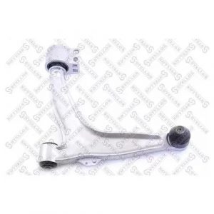 Рычаг передний левый