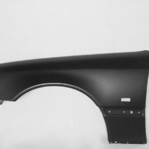 Крыло переднее левое