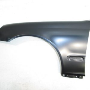 Крыло переднее левое