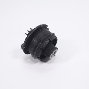 Сайлентблок задней балки передний