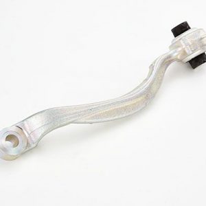 Рычаг передний нижний левый