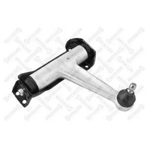 Рычаг передний верхний левый