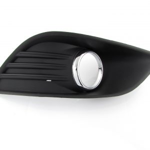 Решетка в бампер правая