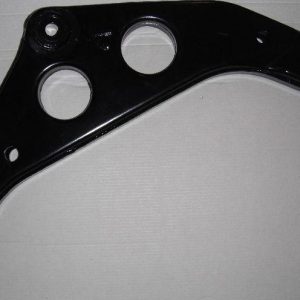 Рычаг передний левый