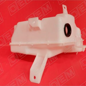 Бачок омывателя лобового стекла