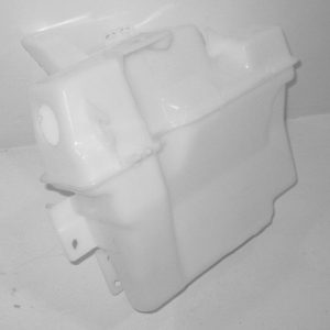 Бачок омывателя лобового стекла