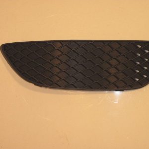 Решетка в бампер правая