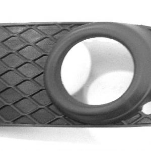 Решетка в бампер правая