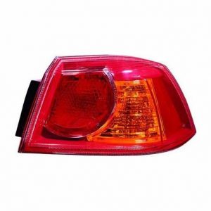 Фонарь задний наружный правый