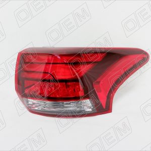 Фонарь задний наружный правый