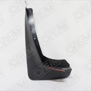 Брызговик задний левый