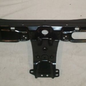 Панель передняя