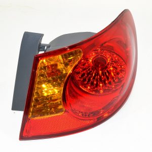 Фонарь задний наружный правый