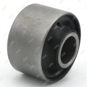 Сайлентблок тяги