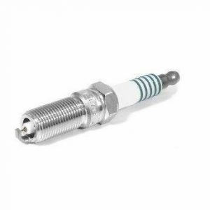 Свеча зажигания