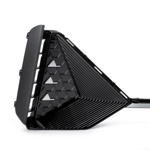 Заглушка бампера правая