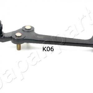 Рычаг передний левый