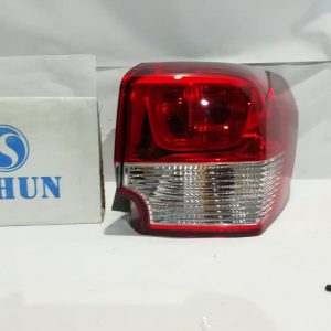 Фонарь задний наружный правый