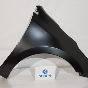 Крыло переднее правое