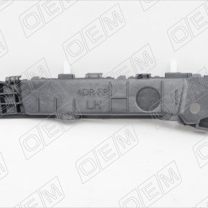 Кронштейн переднего бампера левый