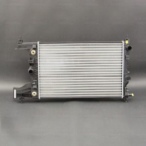 Радиатор основной