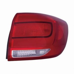 Фонарь задний наружный правый