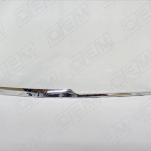 Молдинг переднего бампера правый