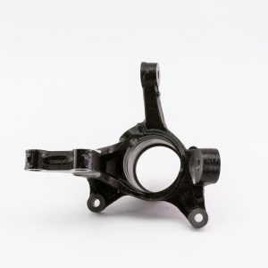 Кулак поворотный передний правый