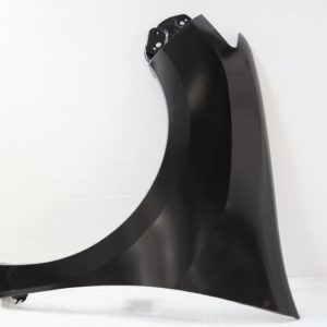 Крыло переднее левое