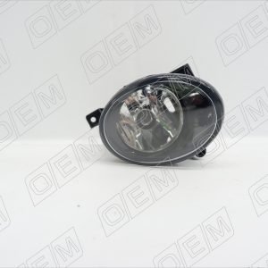 Фара противотуманная правая