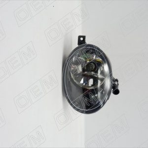 Фара противотуманная левая