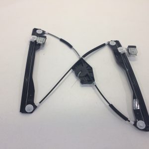 Стеклоподъемник электр. передний правый