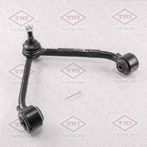 Рычаг передний верхний правый