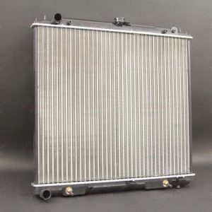 Радиатор основной