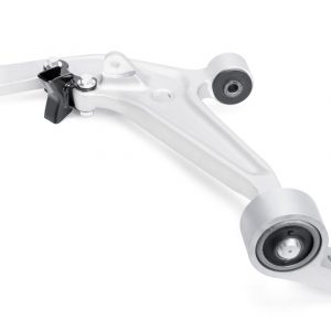 Рычаг передний левый