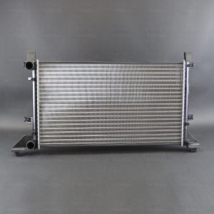 Радиатор основной