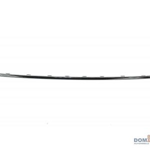 Молдинг заднего бампера центральный