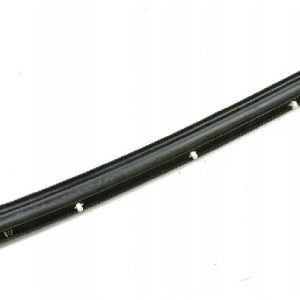 Уплотнитель двери