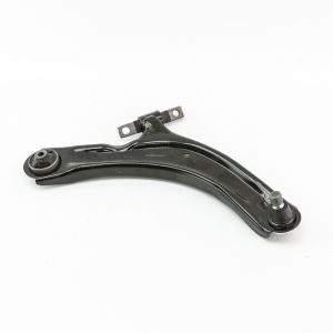 Рычаг передний правый