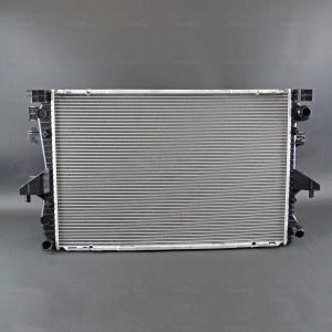 Радиатор основной