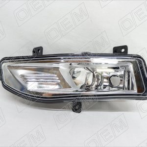 Фара противотуманная левая