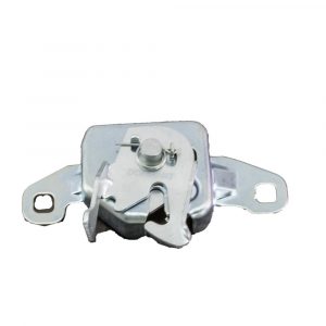 Замок капота