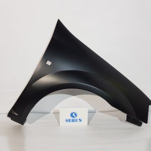 Крыло переднее правое